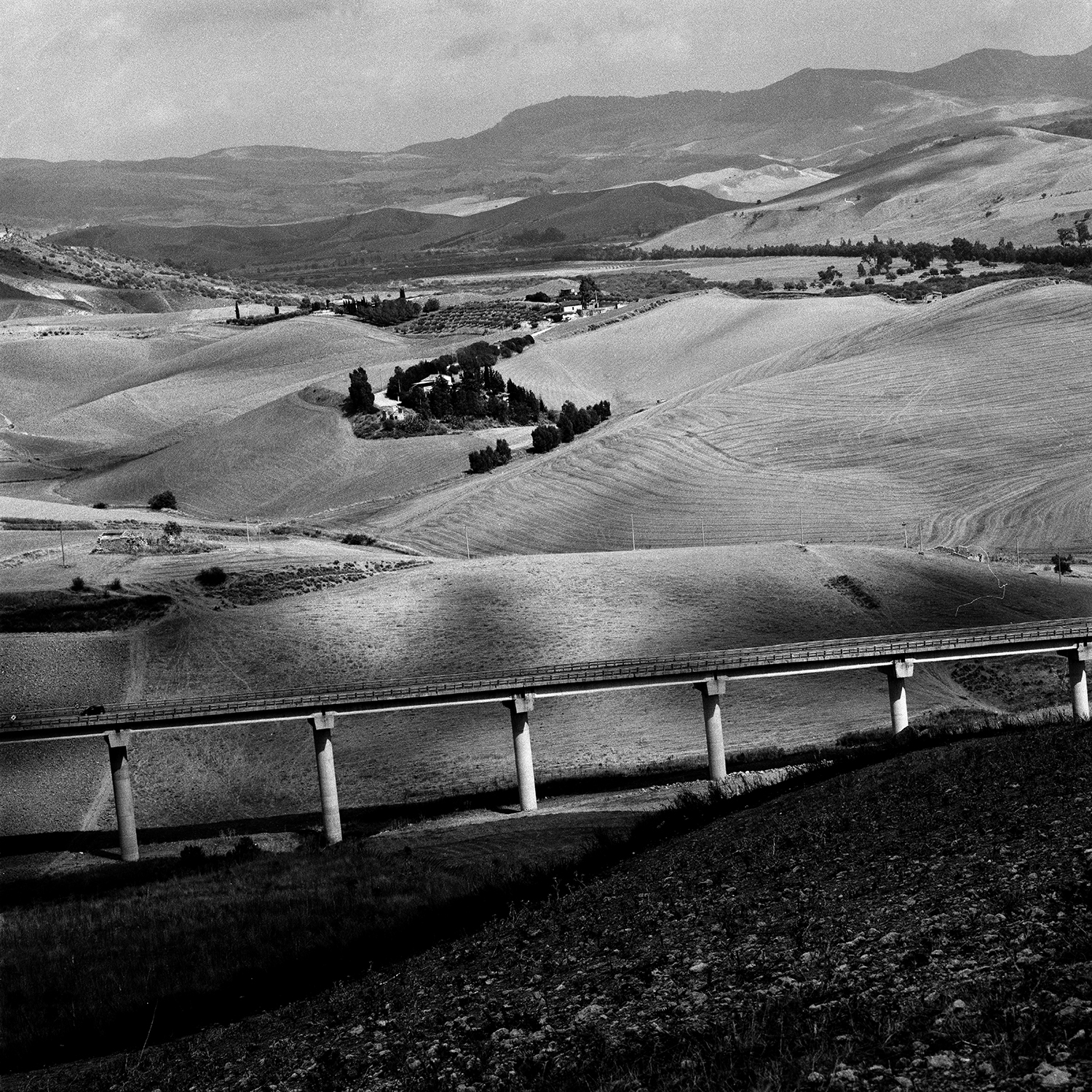 187 - La Valle del Salso - Strada statale 626.jpg